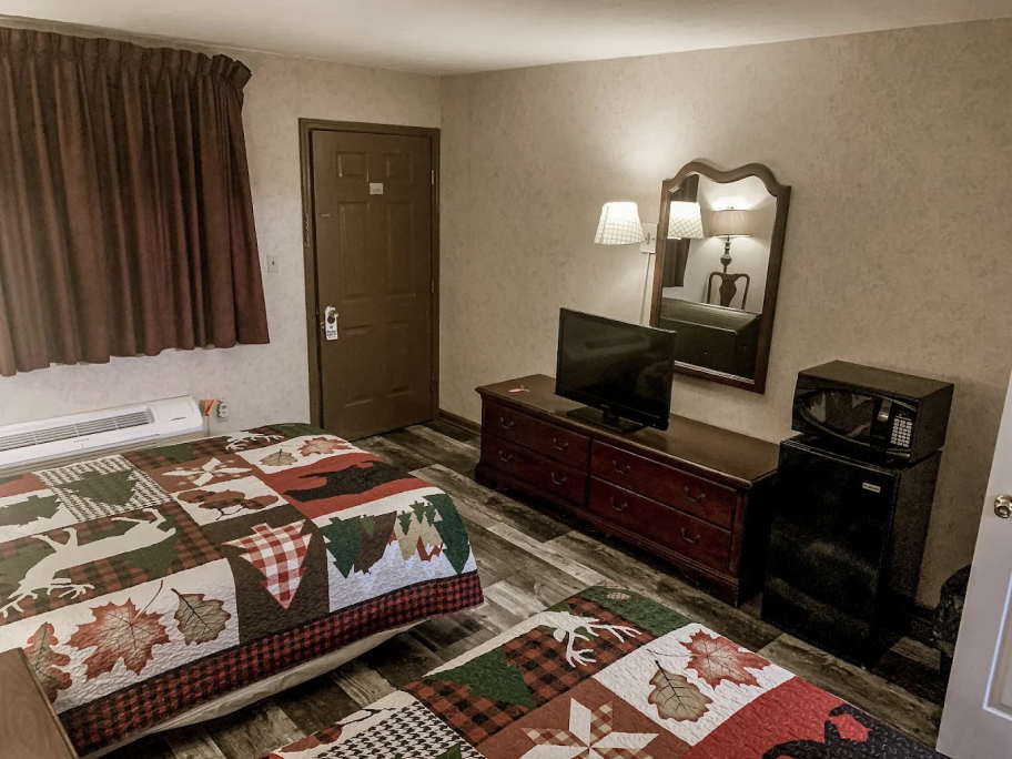 motel room interior bed